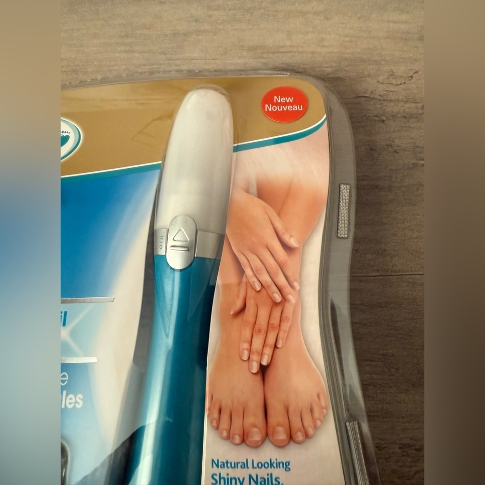 Amopé Pedi Perfect Electronic Nail Care System 3 Refills New Battery Operated - Picture 5 of 6